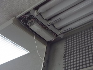愛知県にて、照明器具の安定器取替工事を行いました。