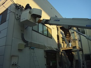 名古屋市の福祉施設にて、電気メーター移設工事を致しました。