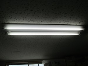 名古屋市にて、逆富士型の照明器具取替電気工事を致しました。