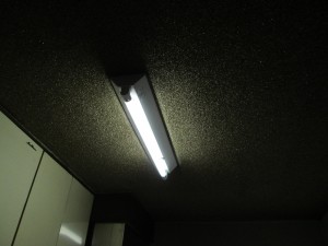 名古屋市にて、蛍光灯、直付け照明の照明器具取替電気工事を致しました。