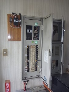 愛知県名古屋市にて、漏電遮断器故障の為取替電気工事を致しました。