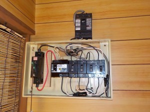 名古屋市南区の戸建住宅にて、異常発熱 漏電遮断器取替電気工事を致しました。