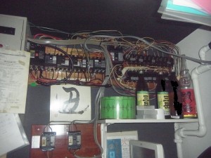 名古屋市東区にて、分電盤取付電気工事を致しました。