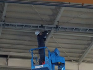 愛知県飛島村の工場にて、天井照明、水銀灯からLEDへ取替電気工事を致しました。