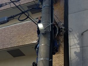 愛知県名古屋市中区にて、LED街路灯取替の電気工事を行いました。