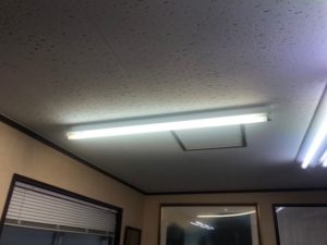 愛知県名古屋市中区にて、事務所室内のLED照明器具取替電気工事を行いました。