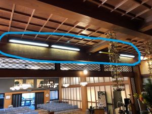 愛知県名古屋市千種区のお寺にて、片反射傘アダプタLED照明器具取替の電気工事を行いました。