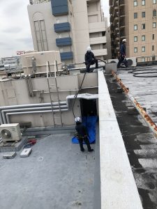 愛知県名古屋市熱田区の公共施設にて、キュービクル更新に伴う高圧ケーブル張替電気工事を行いました。