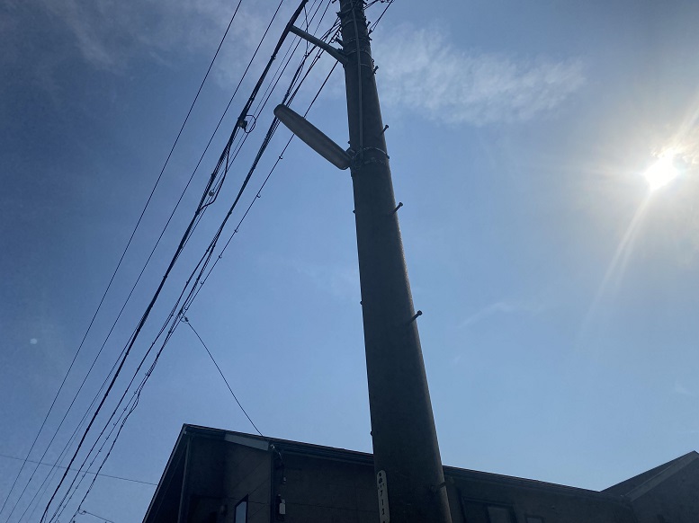 愛知県名古屋市港区にて、街路灯　自動点滅器交換の電気工事を行いました。