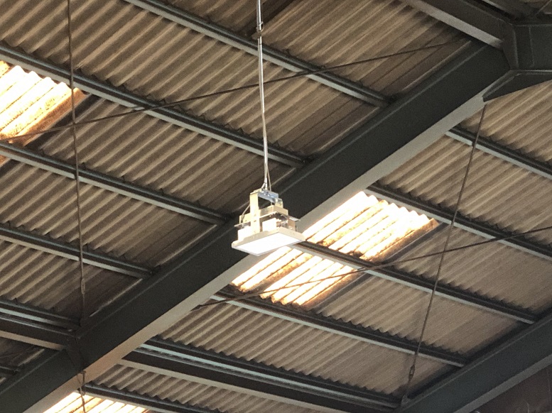 名古屋市港区の工場にて、照明器具LED化の電気工事を行いました。
