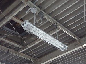 愛知県の工場にて、防爆型 照明器具取替工事のご依頼をいただきました。