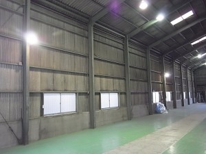 名古屋市の工場にて、水銀灯照明増設電気工事のご依頼をいただきました。