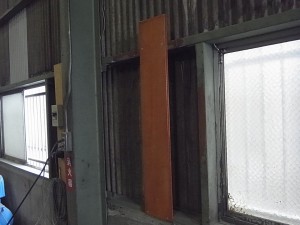 名古屋市の工場にて、動力機器電源用 コンセント増設工事のご依頼をいただきました。