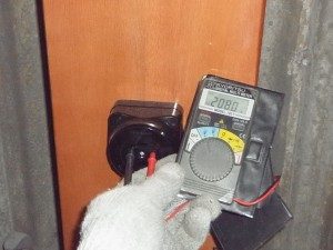 名古屋市の工場にて、動力機器電源用 コンセント増設工事のご依頼をいただきました。