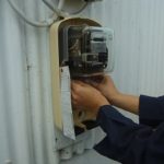 名古屋市の工場にて、ブレーカー 電力メーター 200V動力電源増設工事のご依頼をいただきました。