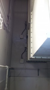 愛知県の工場にて、電気制御式ファイヤーダンパーの取替 機器接続工事のご依頼をいただきました。