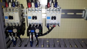 愛知県にて、電磁開閉器、電磁接触器(マグネットスイッチ)取替工事のご依頼をいただきました。
