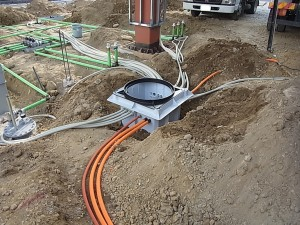 愛知県にて、地中電気配管 地中電気配線 マンホール(ハンドホール)設置工事のご依頼をいただきました。