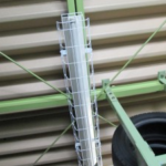 愛知県にて、震災対策(飛散防止) 照明器具ガード取付 電気工事のご依頼をいただきました。