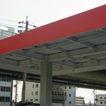 愛知県にて、波板屋根 照明器具取付 配線 配管 電気工事のご依頼をいただきました。