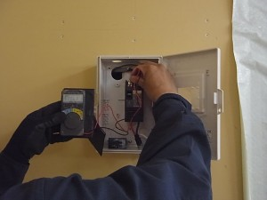 愛知県にて、200V電源増設工事のご依頼をいただきました。