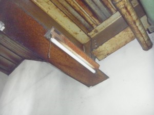 愛知県にて、非常照明器具取替工事のご依頼をいただきました。