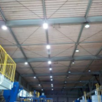 愛知県の工場にて、水銀灯照明からLED照明へ 照明取替工事のご依頼をいただきました。