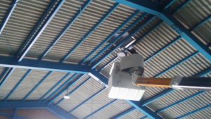 愛知県内にて、LED照明器具配線取付け 高所作業 高天井器具取付工事を行いました。