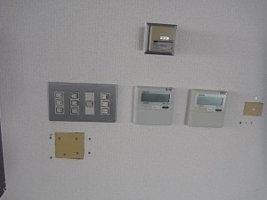 名古屋市のオフィスにて、原状回復行工事 スイッチ移設工事のご依頼をいただきました。