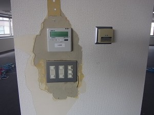 名古屋市のオフィスにて、原状回復行工事 スイッチ移設工事のご依頼をいただきました。