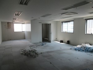 名古屋市のテナントにて、オフィス原状回復 電気配線工事のご依頼をいただきました。