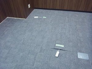 愛知県のオフィスにて、OAフロア内コンセント配線工事のご依頼を頂きました。