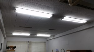 名古屋市港区のオフィスにて、逆富士型 照明器具取替電気工事のご依頼を頂きました。